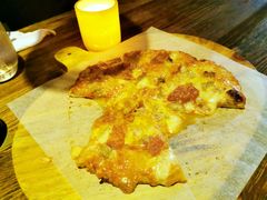 肉丸披萨-Carbon莫卡哆·意大利复古集市餐厅(杭州大厦店)