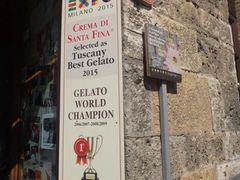 -Gelateria Dondoli