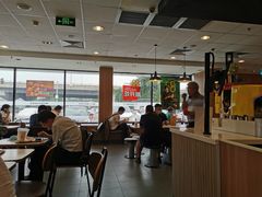 大堂-麦当劳(健德桥得来速店)