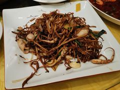 茶树菇八爪鱼-醉香园(长江北路店)