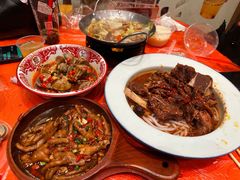 糯叽叽香辣鸡爪-乐乐大排档·30年老字号(浙江路店)