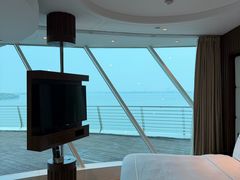 -苏州金鸡湖中茵皇冠假日酒店