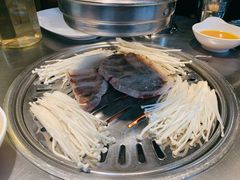 -韩聚屋韩国烤肉餐厅(新北万达店)