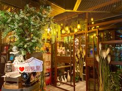 -胡桐里音乐酒馆(孝南店)