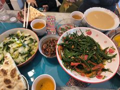 -一个勺子新疆锡伯主题私房菜(红墙巷49号院店)