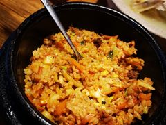 石锅拌饭-百年石锅饭·朝鲜族传统民餐