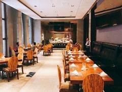 -广州卡丽酒店(大金钟路地铁站店)