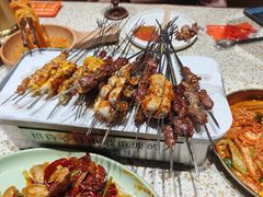 -小董哥烤串·爆汁大油边(故宫店)
