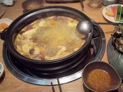 -一朵菌·野生菌探索家火锅(南亚店)