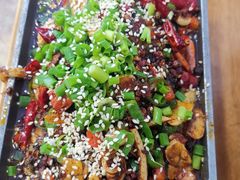 -石磨豆花家常菜·牦牛排土火锅