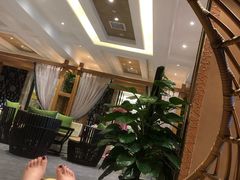 -弘安丽水温泉酒店