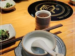 -野山舂·贵州现舂酸汤火锅(鸿通城店)