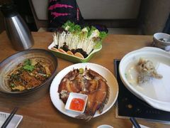 -拾味馆·浓鲜骨汤(光谷天地店)