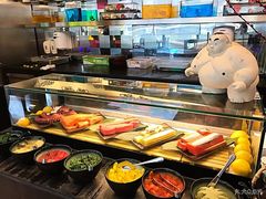 -圣丰索菲特·2 On 988 Café 自助餐厅