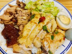 猪脚拼白斩鸡饭-隆江猪脚饭(新区店)