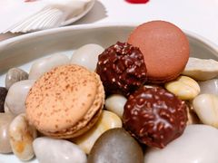 百香果马卡龙-福楼法餐厅FLO