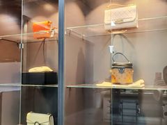 -用真奢侈品名表名包回收中心(朝阳万达店)