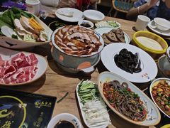 -龙聚德北京烤鸭(沙坪坝华宇A馆店)