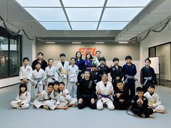 -EFL巴西柔术·综合格斗·泰拳·少儿体能训练(虹桥德必馆)