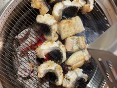 -围炉肉舍•炭烤活鳗•丹东海鲜烤肉(步行街店)