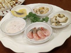 -青瓦餐厅·生鱼片·韩园烤肉(西塔店)