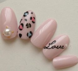 可爱的粉豹-星美甲