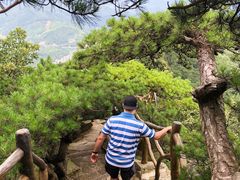 -罗田薄刀峰风景区