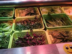 -尚品海鲜肥牛自助火锅(湖明店)