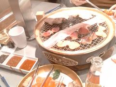 -山焱·炭火自助烤肉(周浦万达店)