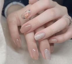 -悦指间美甲美睫