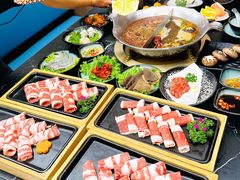 -湊湊火锅·茶憩(颐堤港店)