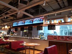 大堂-天山集市(和家乐广场店)