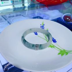 -夸克珠宝设计工作室