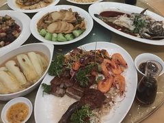 -深圳国际会展中心希尔顿酒店(前海华发冰雪世界店)