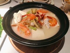 杂锦海鲜豆腐煲-闻见中国海南菜(K11店)