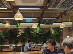 -云阿蛮云南生烫牛肉米线(奉贤路店)