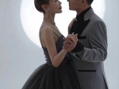 -经典婚纱摄影美学馆·私人定制