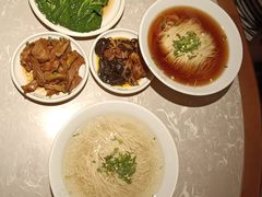 -松鹤面馆·古法焖肉面(观前店)