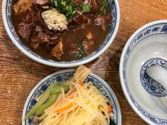 卤煮火烧-门框胡同百年卤煮(新街口店)