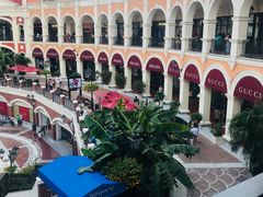 -佛罗伦萨小镇广佛名品奥特莱斯(疏港路店)