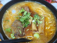 -志权牛肉面(灵山路店)