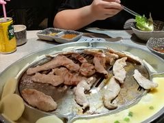 -哈哈碳都·牛肋条无限自助烤肉(台江万达店)