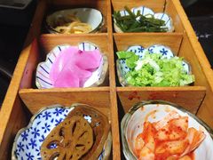 -鹤江桥·红油牛肉粉(SKP店)