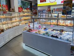 面包甜点陈列柜-味多美(江安路店)