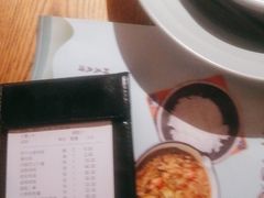 -蜜桃餐厅·伴山(湖滨商业街店)