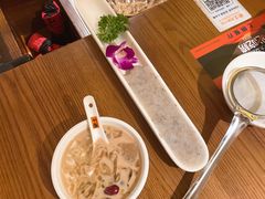 -佬土鹅肠火锅(解放路店)