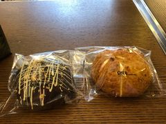 焦糖炸弹泡芙-OUR Bakery(SKP-S店)