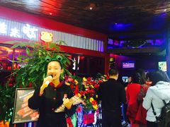 -蛙来哒(华隆步步高店)
