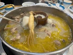 -朴小妹人参鸡汤火锅(长白山万达店)