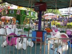 -顺德大良半月城游乐场